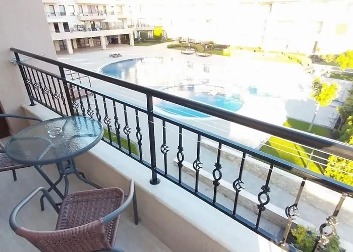 Sea Dreams Апартхотел Свети Влас